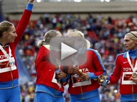 russian female athletes kiss on podium send message to government the hollywood gossip