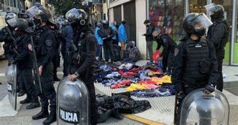 Represión policial Impiden protestar y hasta laburar Periodismo de