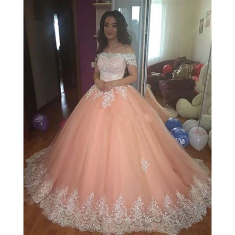 Sweet 16 Peach Quinceanera Dresses 2018 Off Shoulder Appliques Puffy Corset Back Ball Gown