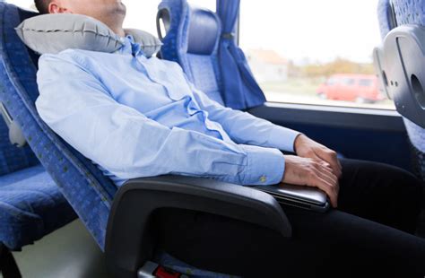 8 ways to be comfortable on a plane