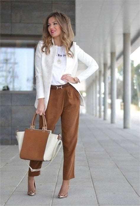 Fabulous Summer Work Outfits Ideas For Women En Pantalon Cafe Mujer Outfits Casuales
