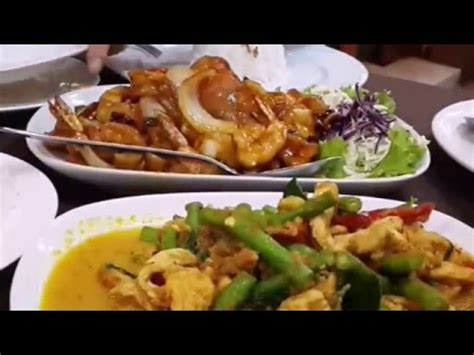 This is a great thai restaurant located right on the cenang beach stretch with an entry from the road. WAN THAI LANGKAWI RESTAURANT - YouTube