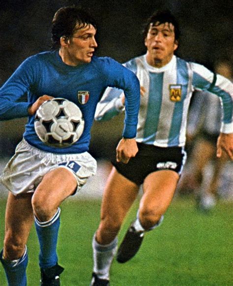 Argentina Vs Italia Daniel Passarella 1978 Con Imágenes Seleccion Argentina De Futbol
