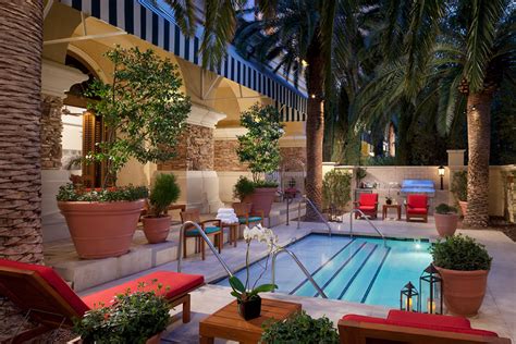 2 Bedroom Private Pool Suites In Las Vegas Gvr Villa Suite