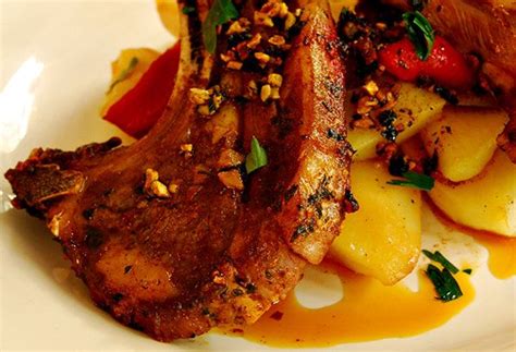 Smoky Garlic Lamb Chops With Roasted Potatoes And Red Peppers Garlic Lamb Chops Lamb Chops