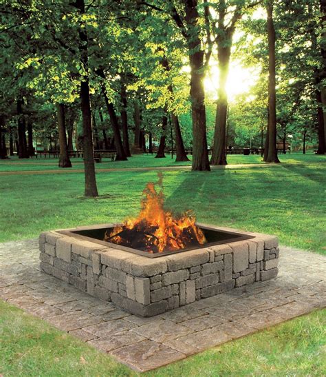 All Time Best Unique Ideas Fire Pit Seating Tree Stumps Fire Pit Wood
