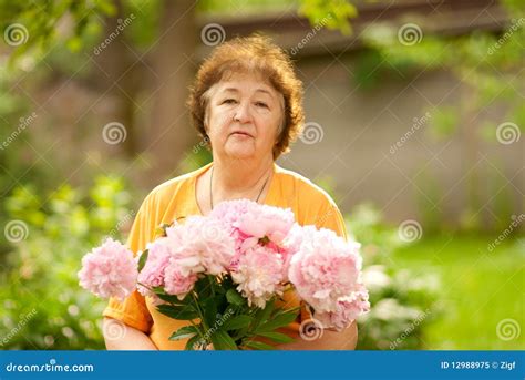 Portrait Of Elderly Woman Stock Image Image Of Person 12988975