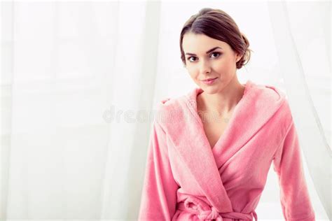 Beautiful Young Woman Getting Ready To Take A Bath Stock Image Image Of Naked Health 50212989