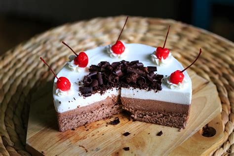 Photo Of Sliced Cake · Free Stock Photo