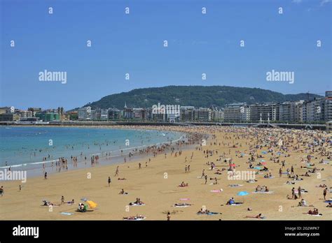 La Concha Beach San Sebastian Promenade Hi Res Stock Photography And