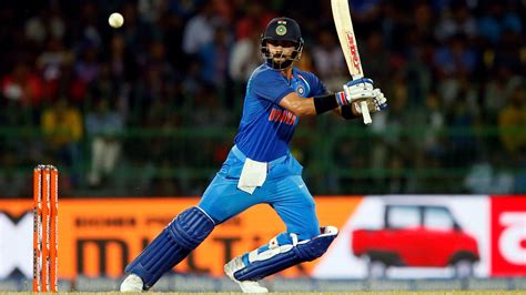 Get fastest live cricket score, news, cricket match schedules, upcoming cricket series, icc player rankings, photos and videos on cricketlineguru. Virat Kohli Batting in Cricket World Cup 2019 5K Wallpaper ...