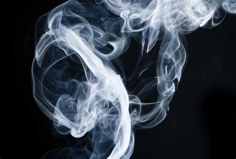 10 Facts That Everyone Gets Wrong About Vaping Listverse