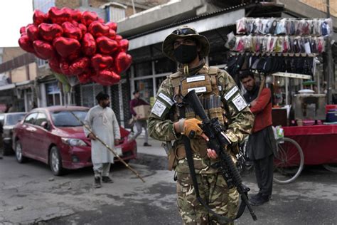 افغانستان پہلے سے محفوظ لیکن معاشی تباہی سے دوچارہے، امریکی میڈیا News 360