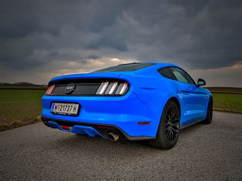 Ford Gt Mustang Blue