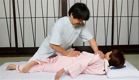 Therapy Menu Hiyoshi Do Kyoto Massage Acupuncture And Moxibustion Anma Shiatsu