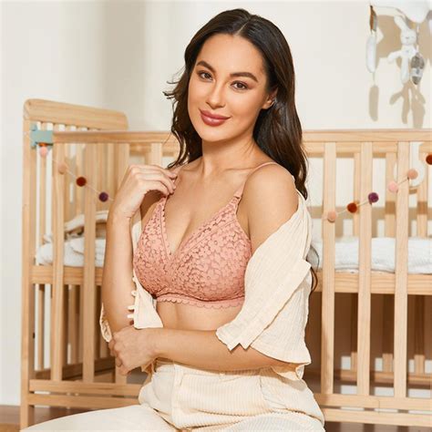 Momanda Womens Sexy Lace Nursing Bras Support Pumping Bra Hands Free All In One Maternity Bra