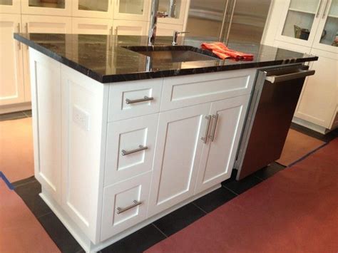 We offer an extensive selection of wood onlays. Inset vs. Overlay cabinets - Kitchens Forum - GardenWeb ...