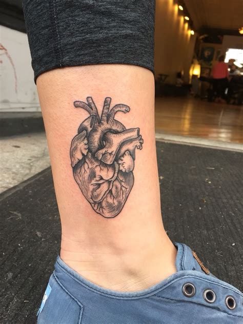 Anatomical Heart Tattoo Tattoo Inspo Pinterest