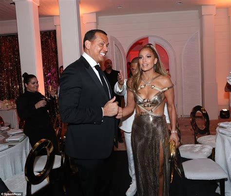 Jennifer Lopez Parties The Night Away At Her 50th Birthday In Miami Jennifer Lopez Jennifer