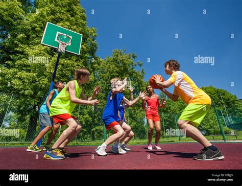 Top 183 Imagenes De Niños Jugando Basquetbol Destinomexico Mx