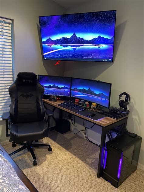 Alienware and other big computer companies rely on one thing: Battlestation Complete Along with a Trifecta of Displays ...