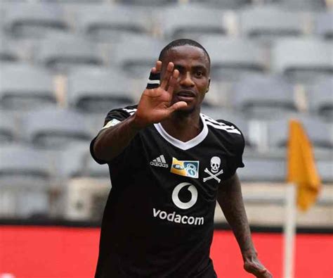 Thembinkosi Lorch Out For Five Weeks After Undergoing Surgery Who Sa