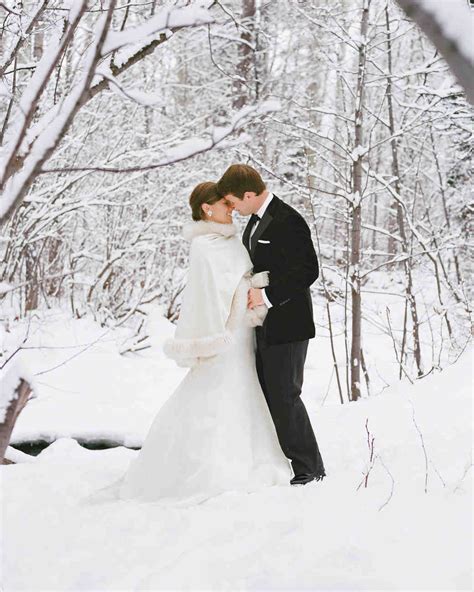 A Winter Wonderland Destination Wedding In Colorado Martha Stewart