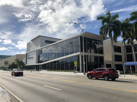 Miami Dade College Opens Center For Learning Innovation And Simulation