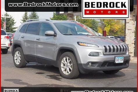 Used 2017 Jeep Cherokee For Sale Near Me Edmunds