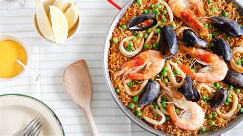 Spanish Dish Spanish Dishes Fideua Recipe Cooking Recipes