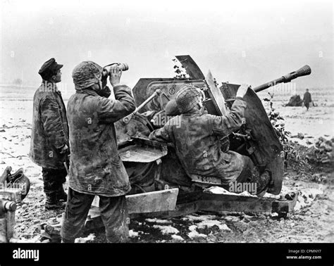 Deutsche 37 Cm Flak 43 1944 Stockfotografie Alamy