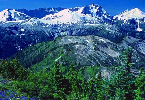 Cascade Mountain Panorama Stock Image Image Of Natural 25113401