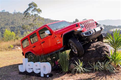 Novo Jeep Wrangler Impressiona Em Premiação Da Kbb Auto Destaque