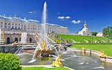 The Grand Cascade fountains of Peterhof Palace, St. Petersburg HD ...