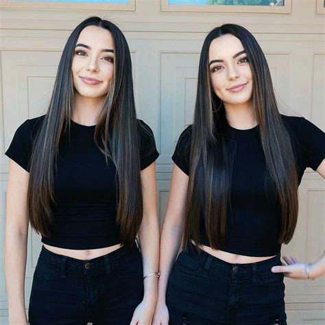 Vanessa Veronica Merrell The Famous And Beautiful Twins Blogger Have