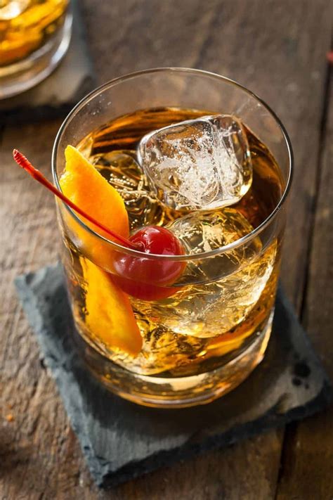 How To Make An Old Fashioned In Two Minutes Recipe Old Fashioned