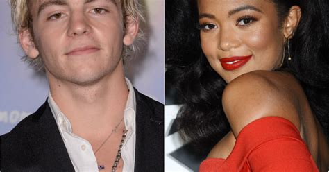 Ross Lynch Et Jaz Sinclair Les Nouvelles Aventures De Sabrina En