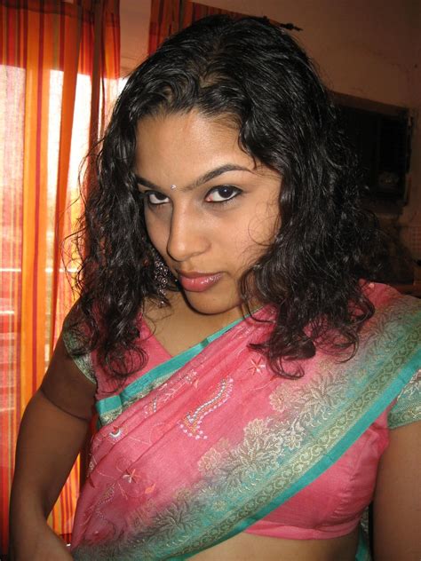 Beauty Of Sri Lanka Lanka Girl Wearing Sexy Saree Wooooowwwww