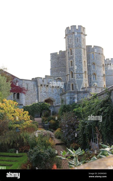 Windsor Castle England Stock Photo Alamy