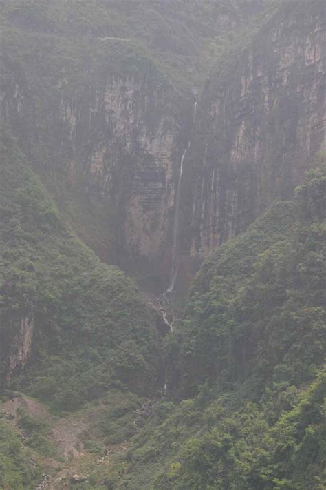 Zhangjiajie Waterfalls Wulingyuan Hunan China