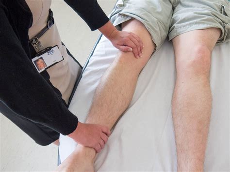 Knee Examination — Medistudents