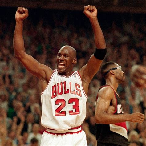 Michael Jordan 7 Facts About The Basketball Legend Biography Zohal