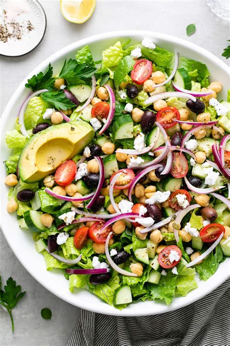 Mediterranean Chopped Salad Quick Easy The Simple Veganista