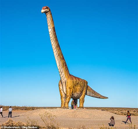 Fossils A 98 Million Year Old Dinosaur Discovered In Argentina May Have Been The Largest Land