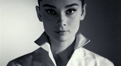Best Audrey Hepburn Dresses Images 2022