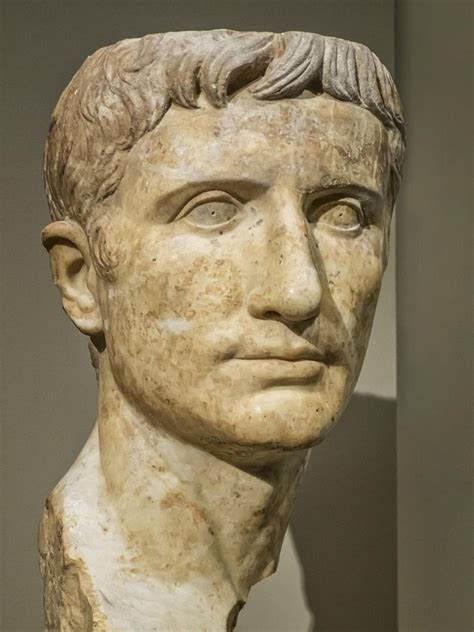 Portrait Of The 1st Roman Emperor Augustus 27 Bce 14 Ce Roman Art