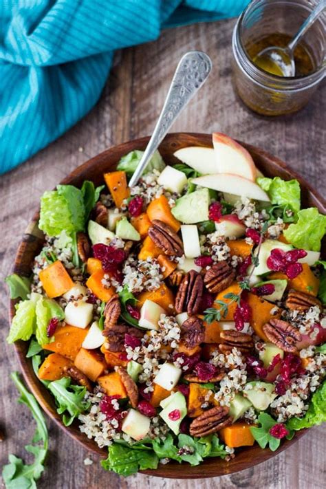 This sweet potato buddha bowl has been on constant rotation at my house over the last few weeks. Harvest Sweet Potato + Quinoa Power Bowl Salad {with Maple ...
