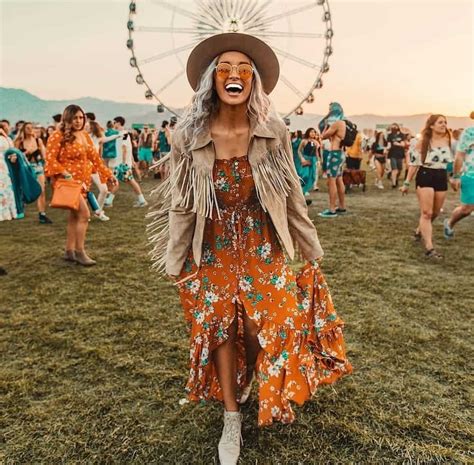 Coachella Outfit For Women Top 30 Designs 2020 Kamicomph