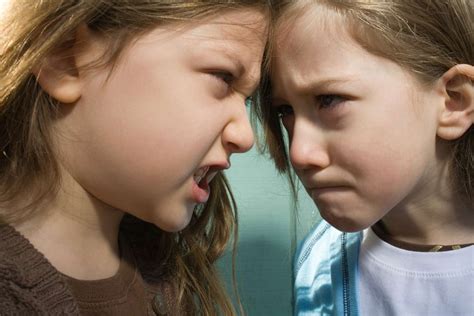 8 Ways To Manage Sibling Fighting And Rivalry