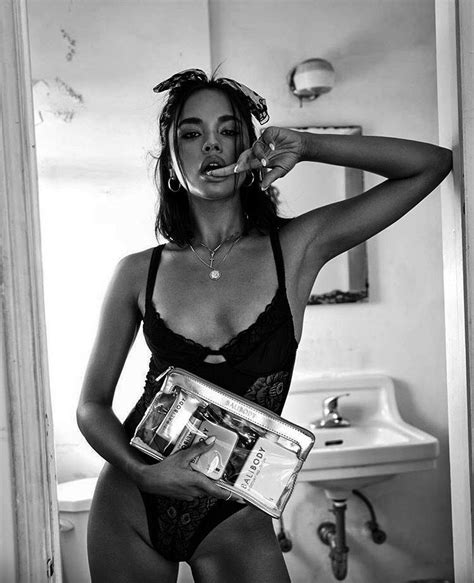 fotografie inspo fotografie hacks model poses photography lingerie